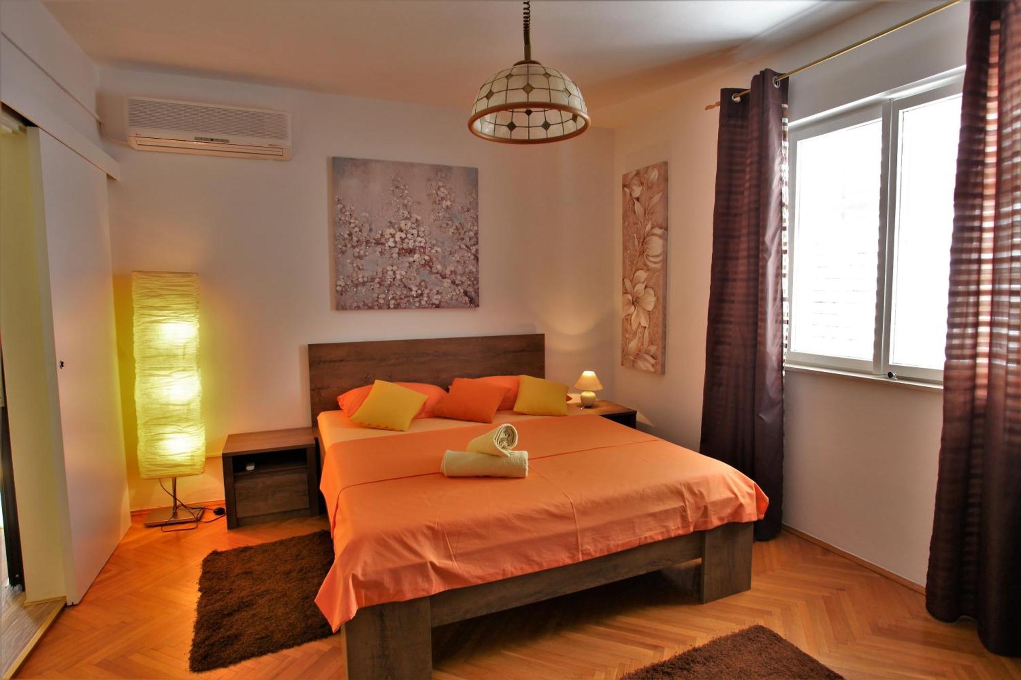 Garden M&m Apartment *