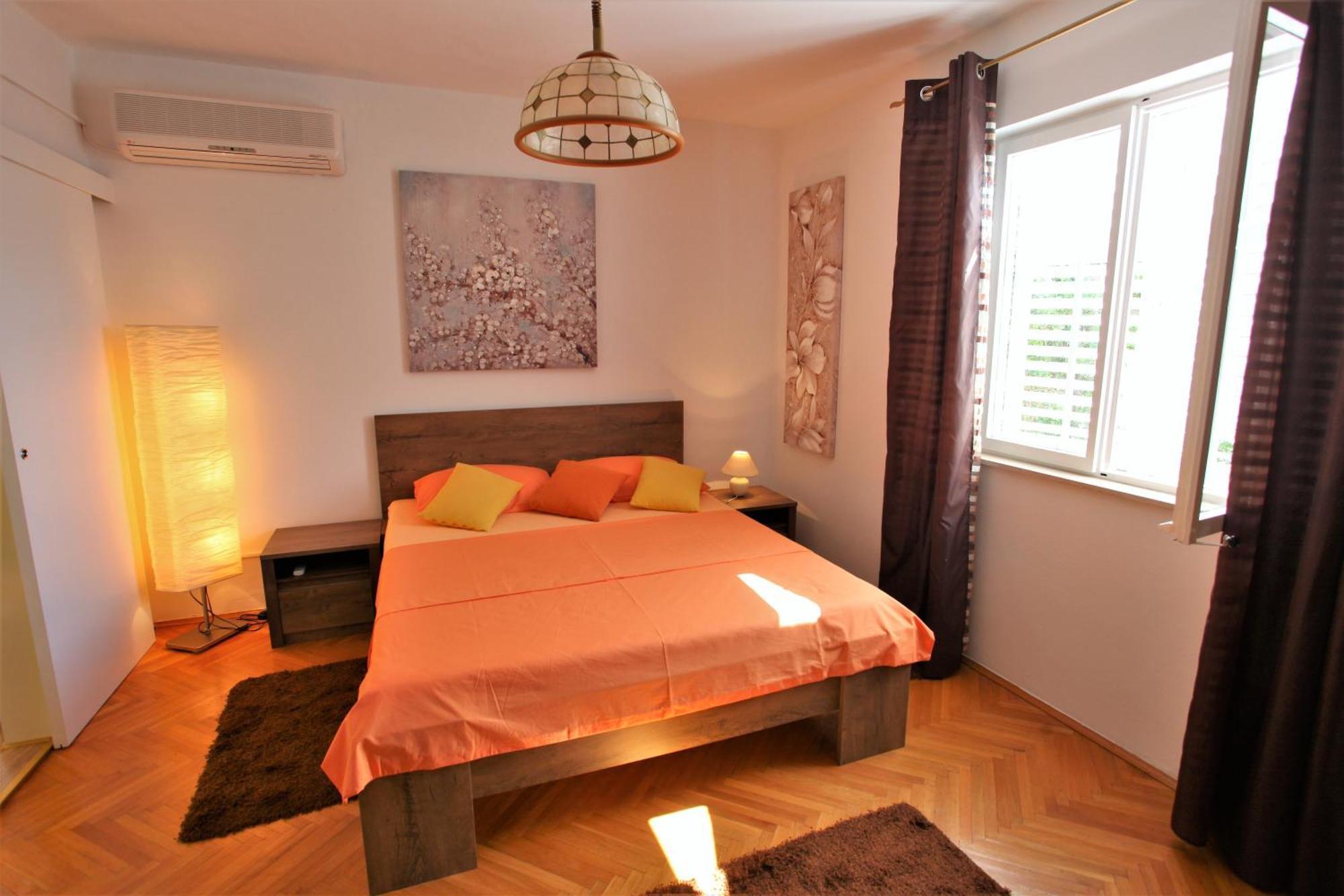 Garden M&m Apartment *